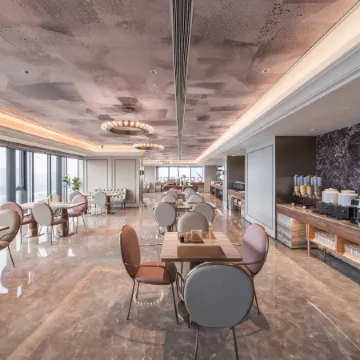 Mercure Linfenxi Railway Station