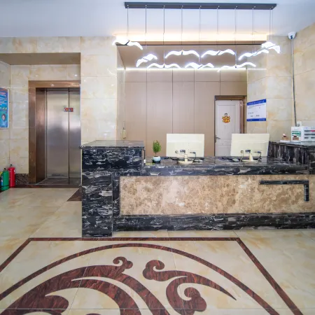 Tiange Express Hotel (Fuyang Wenfeng Park)