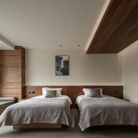 Yanlan Xue Xiu · Snow - domain Secret - land Homestay (Siguniang Mountain Scenic Area Store)
