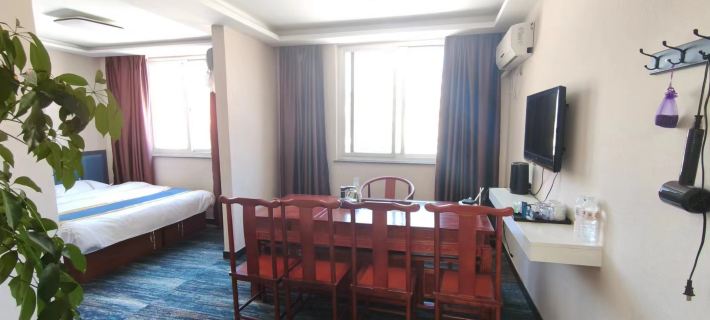 Rujia Huayi Hotel (Luanping County Hospital Branch) Các khách sạn ở Loan Bình