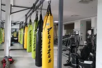 Sanya Baohong Hotel - gimnasio