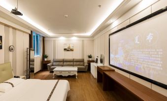 Chongqing Yuzhou Theme Hotel (Xiabu Town)