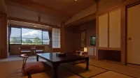Mt. Fuji View Onsen Ooike Hotel Hotels in Minamitsuru District