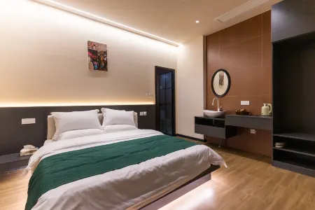 Xunmi Xizhai Homestay Отели в г. Гуанан