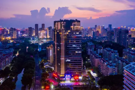 AISTON HOTEL Отели рядом с достопримечательностью «Fujian Agriculture and Forestry University Gymnasium»