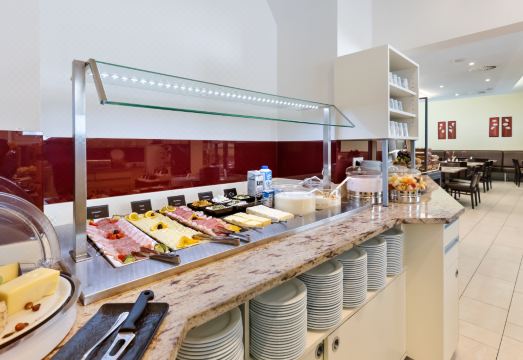 Austria Trend Hotel Salzburg Mitte Hotel Overview