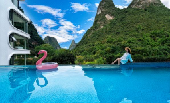 Yulonghe Yushan Country House