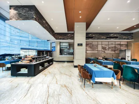 Luzhou Gulin Days Inn Wyndham Hotel