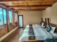 Danba Qingfeng Yaju Homestay โรงแรมในตันปา