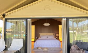 ESCAPECITY Escape City Plan Wild Luxury Homestay