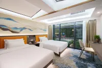 雲岸318酒店（成都火車東站西廣場塔子山公園地鐵站店） 鄰近四川輕化工大學(成都教學分部)的酒店