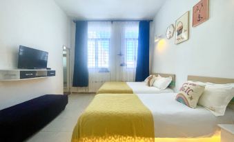 There is an inn in Gulangyu lsland, Xiamen (Sanqiu Tian Dock shop)