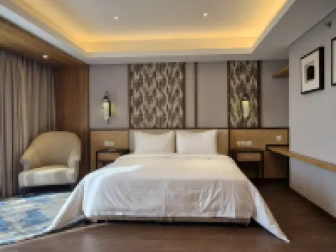 Myze Hotel Sumenep Hotels in Sumenep