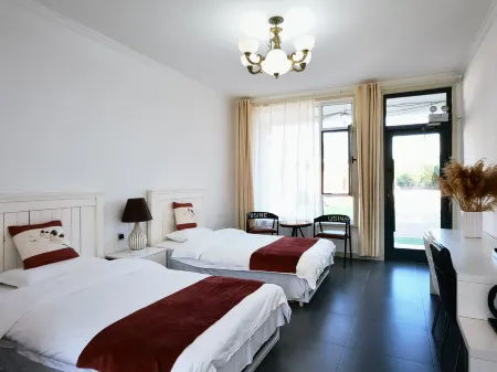 Xianghai Huanlangyu homestay Отели в г. Тунюй