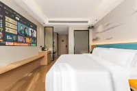 Marriott Cloud House Hotel (Jingdezhen Ancient Kiln)