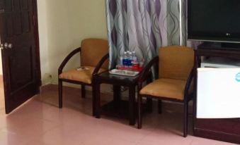 Cat Phu Hotel