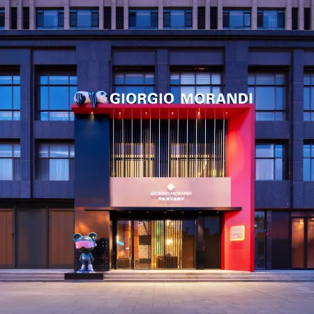 The GiorgioMorandi Hotels (Weihai Huoju 8th Street International Coastal Baths)