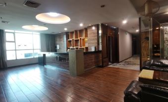 138 Business Apartment (Heshan Yihui Xintiandi Plaza)