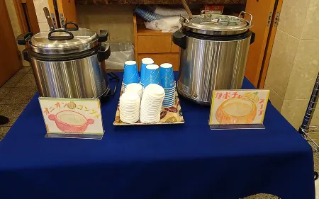 Toyoko Inn Tokyo Shinagawa-Eki Takanawa-Guchi Отели рядом со станцией Тогоси-Коэн