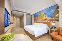Vienna Hotel (Beihai City Hall Old Street)