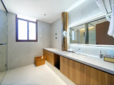 Baijia Courtyard Art Tour Hotel