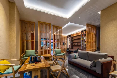 Lanping Licheng Hotel