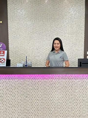 รูปภาพของคอลเลคชั่น โอ เดอะ สเต็ป สาทร