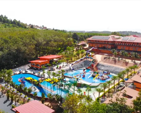 Chomview Lanta Water Park Resort ランタ島のホテル