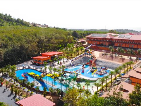 สวนน้ำชมวิวลันตารีสอร์ท