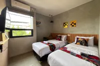 The Cluster Harris Hotels in Ngamprah
