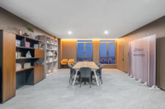 CILLIAN  INTERNATION HOTEL