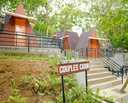 Ayong's Adventure Park Hotels in Silang