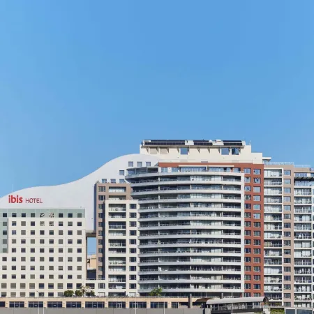 Ibis Sydney Darling Harbour Отели рядом с достопримечательностью «Центральная пристань для многокорпусных суден»