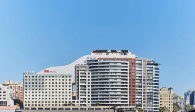 Ibis Sydney Darling Harbour Hotels in der Nähe von Pyrmont-Brücke