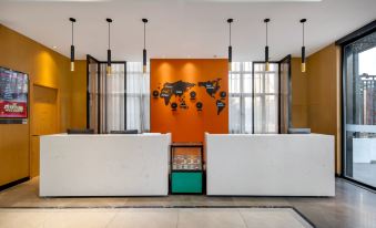 Yangzhou Ronghui Chengshi Jiudian