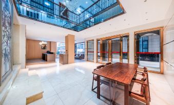 Fairyland Hotel (Dali Olympic Erhai Yue Wetland Park)