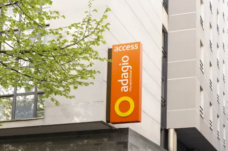 阿德吉奧阿克瑟斯拉德芳斯列奧納多達芬奇公寓式飯店