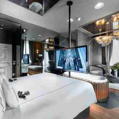 The Plein Hotel - Small Luxury Hotels of the World Rooms