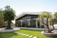 Daoneua Riverside Resort Hotels in Feuang