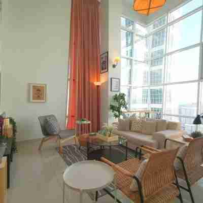 Maritime Suites Holiday Rental @ George Town Rooms