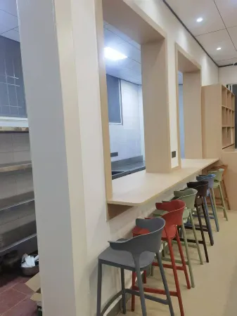 Shu Su Homestay (Hongshan Lake) Отели рядом с достопримечательностью «Anshun Confucian Temple»