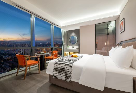 세븐 오클락 호텔 위치