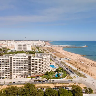 ヴィラ ガレ アンパリウス リゾート ホテル Vilamoura Marina周辺のホテル