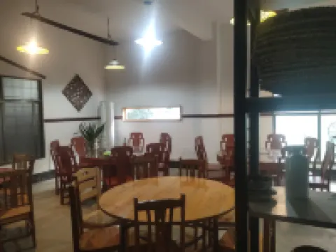 Du'an Tunbang Youyicun Homestay