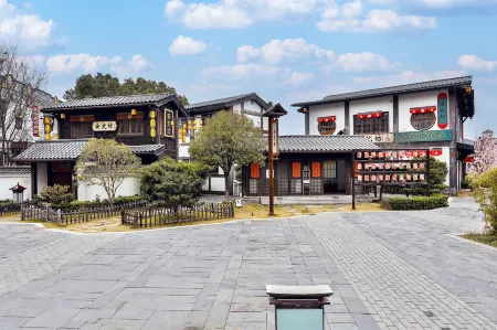 Hengdian World Studios Sakura Lodge
