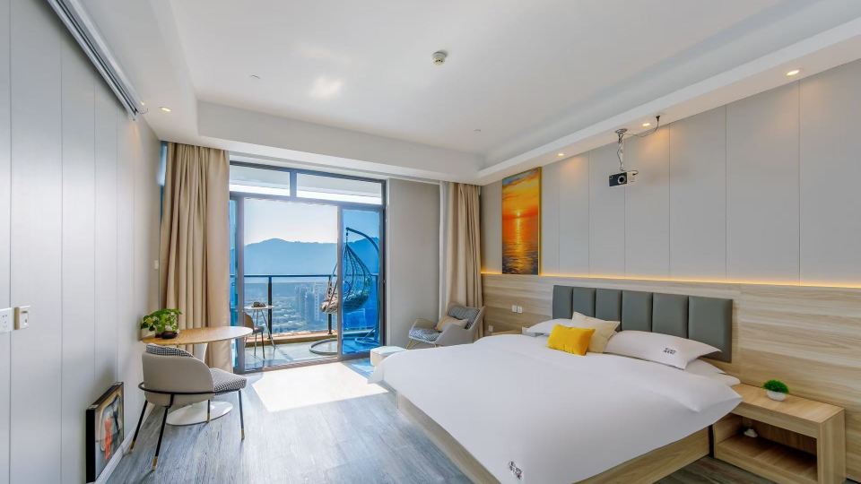 Yuehao Scenic Apartment