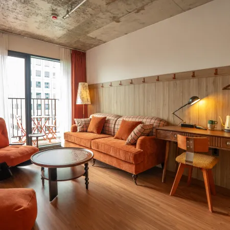 Brooklyn Blues Hotel Отели рядом с достопримечательностью «Галерея «Топгоал Арт»»