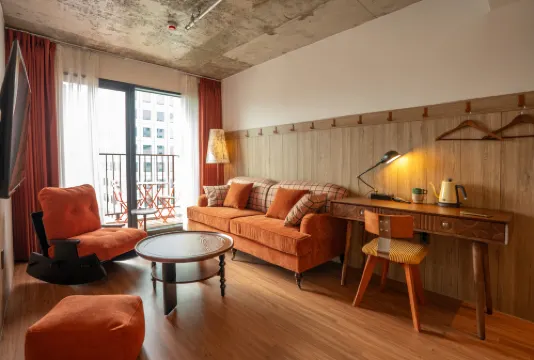 Brooklyn Blues Hotel