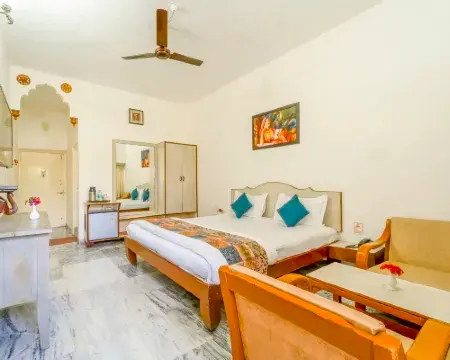 ホテル チャンドラワティ パレス アビュー・ロードのホテル