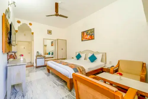 Hotel Chandrawati Palace